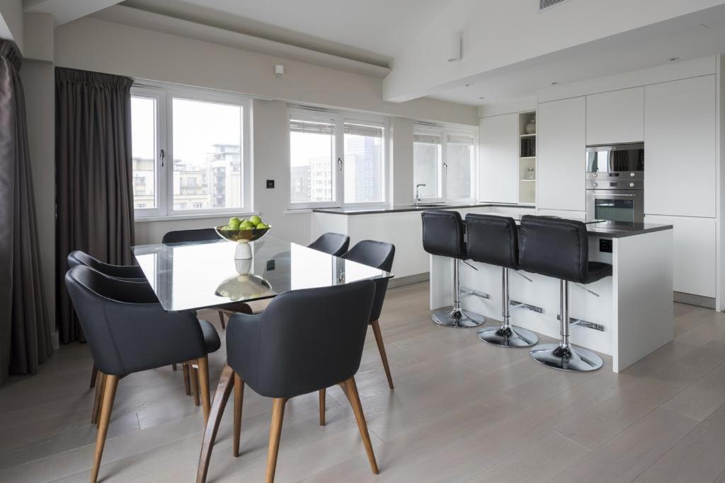 Buckingham Palace Residences By Aeria Apartments London Luaran gambar