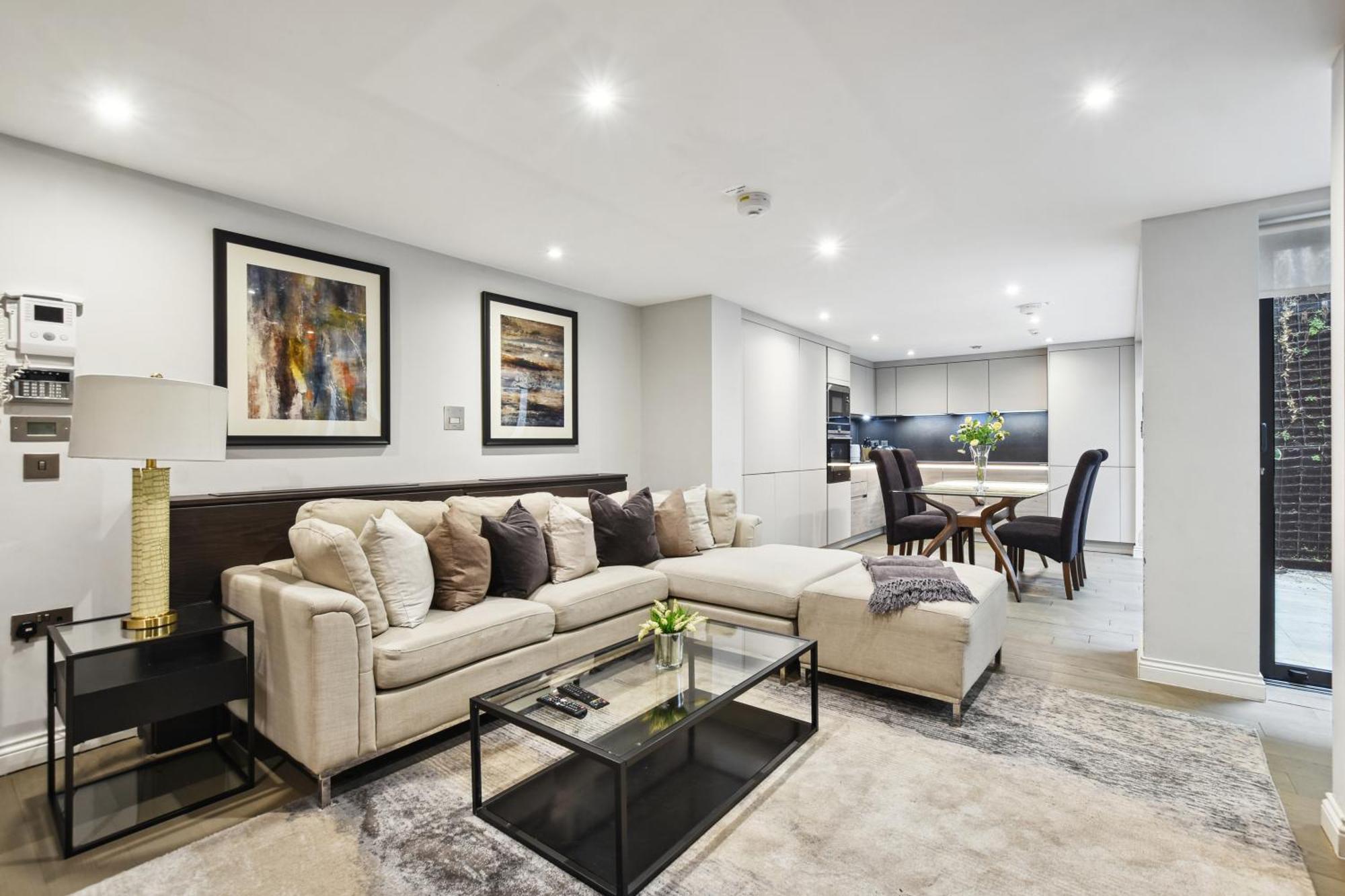 Buckingham Palace Residences By Aeria Apartments London Luaran gambar