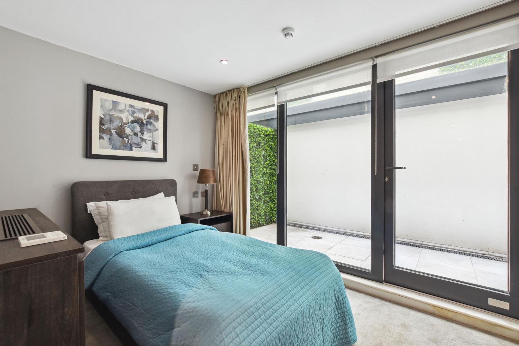 Buckingham Palace Residences By Aeria Apartments London Luaran gambar